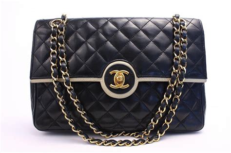 gitaar tas chanel|Vintage Chanel Handbags and Purses .